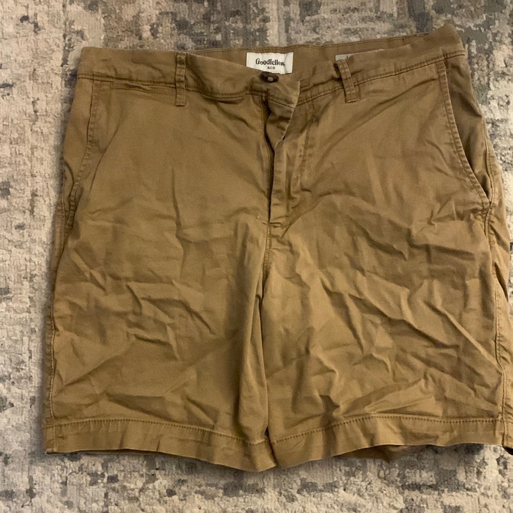 Goodfellow & Co Mens 30 Khaki Shorts